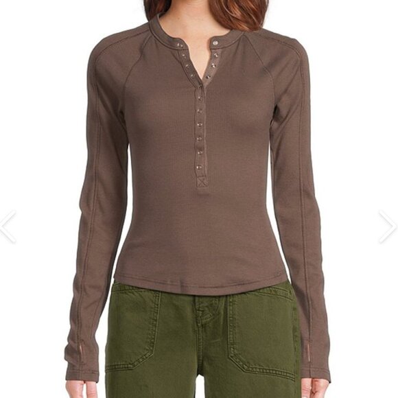 FP Movement Sz L Knit Kick Off Layer Long Sleeve Top White Snap Henley cabincore - Picture 2 of 8